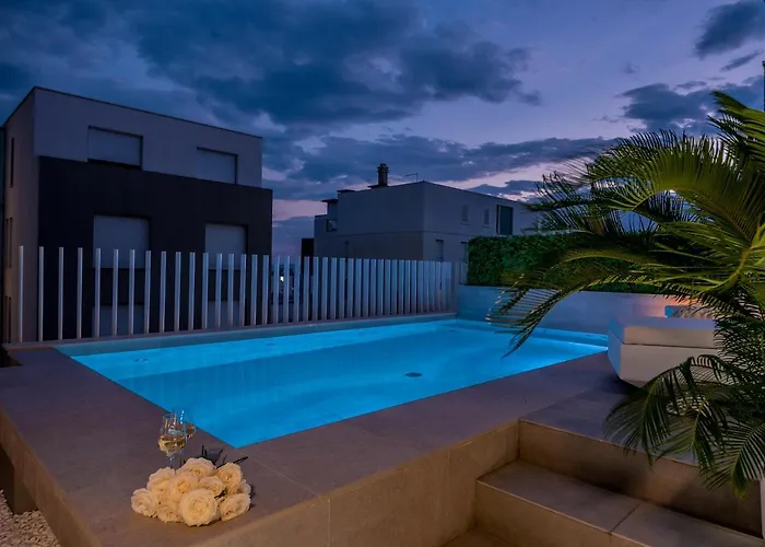 Golden Cell Apartament *