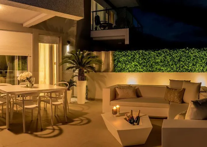 Apartament Golden Cell *